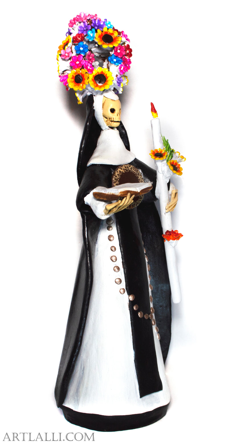 Catrina Medium Nun